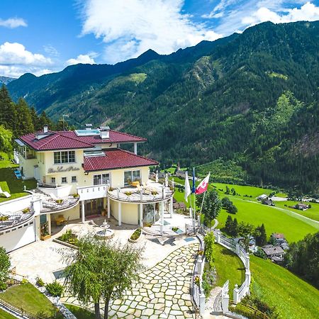 B&B Das Land-Palais - Private Mountain Hideaway Сельва-дей-Молини Экстерьер фото