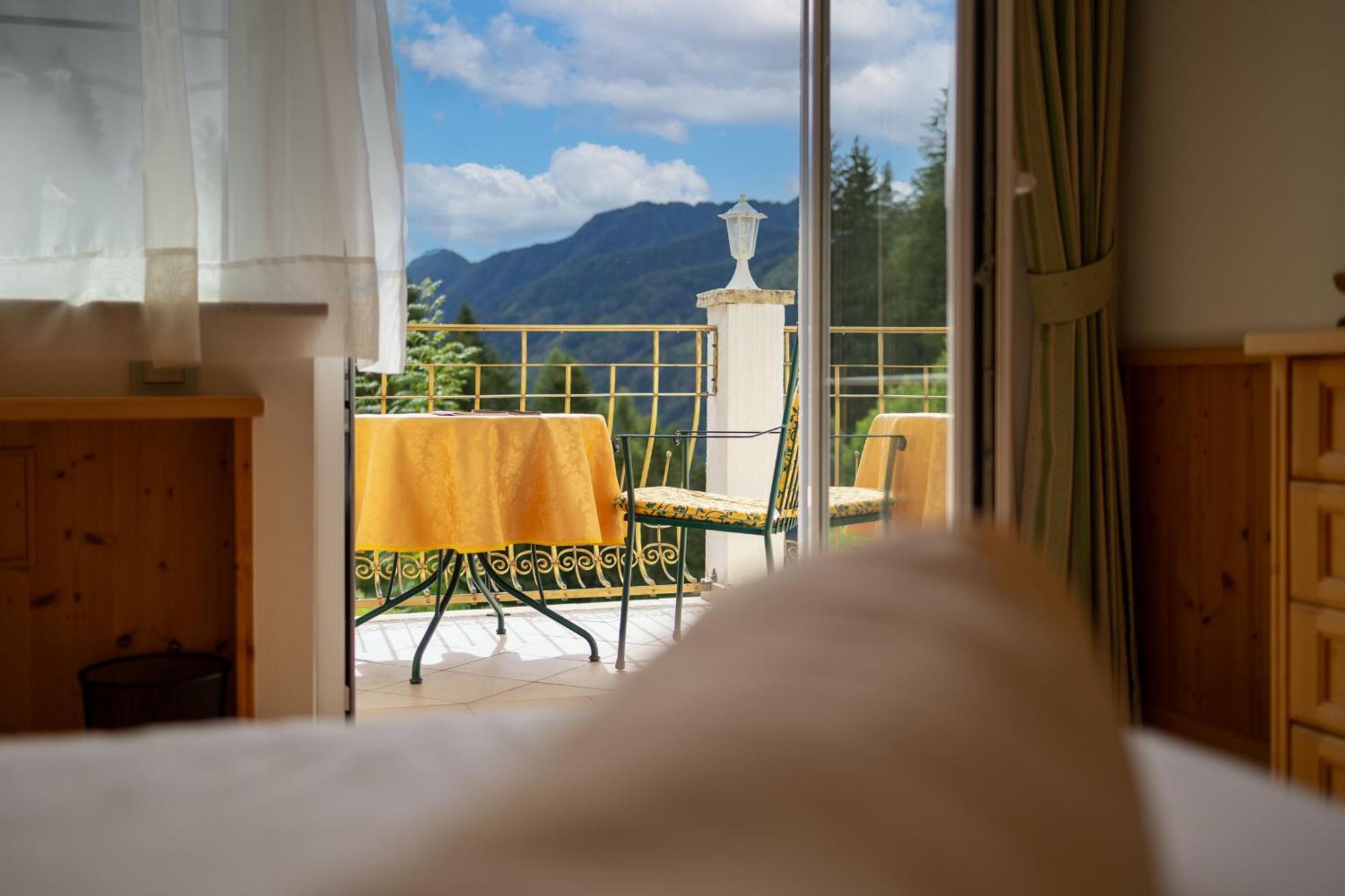 B&B Das Land-Palais - Private Mountain Hideaway Сельва-дей-Молини Экстерьер фото